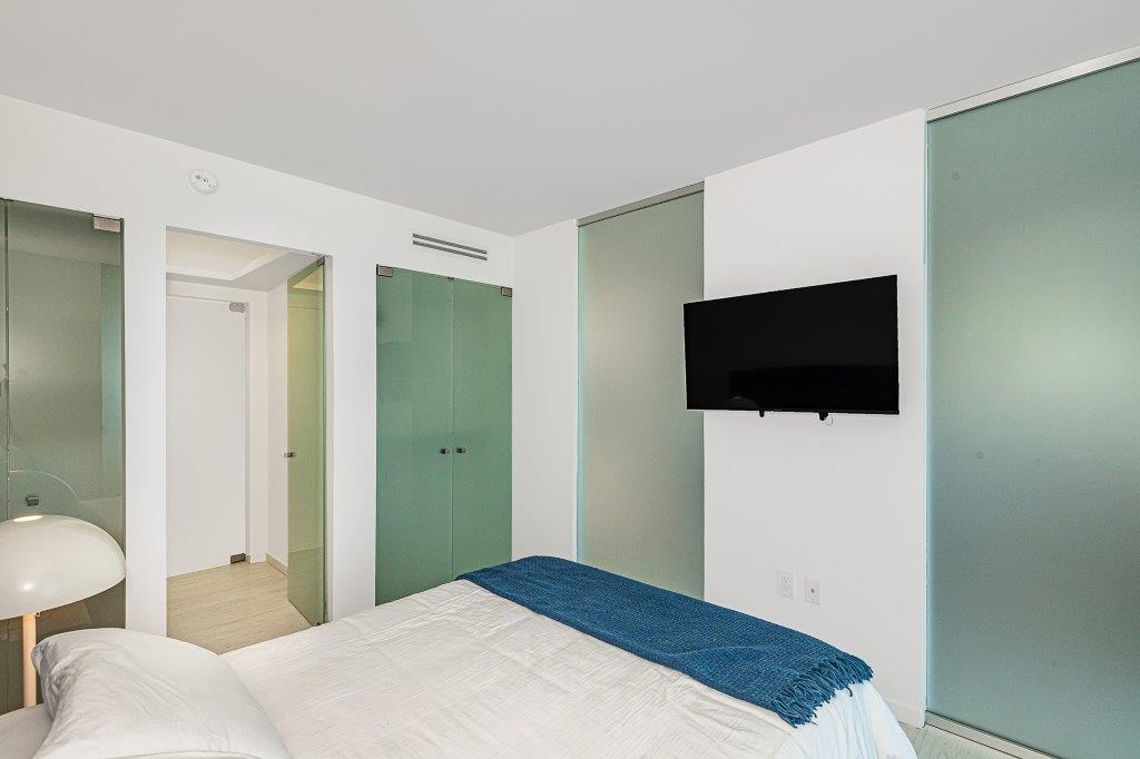 Roney Palace #1032