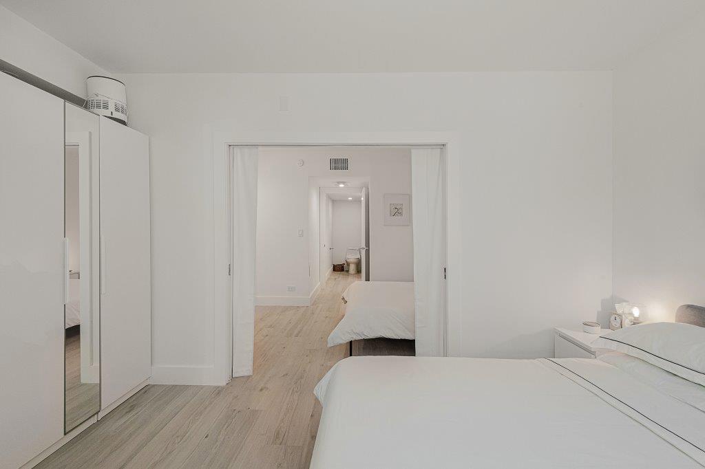 Roney Palace #1115