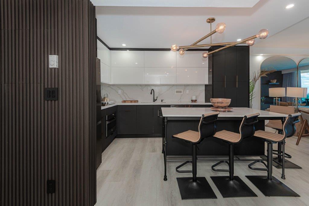 #1134 - Roney Palace — photo 11