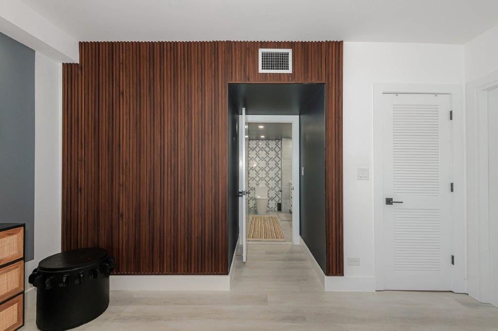 #1134 - Roney Palace — photo 21