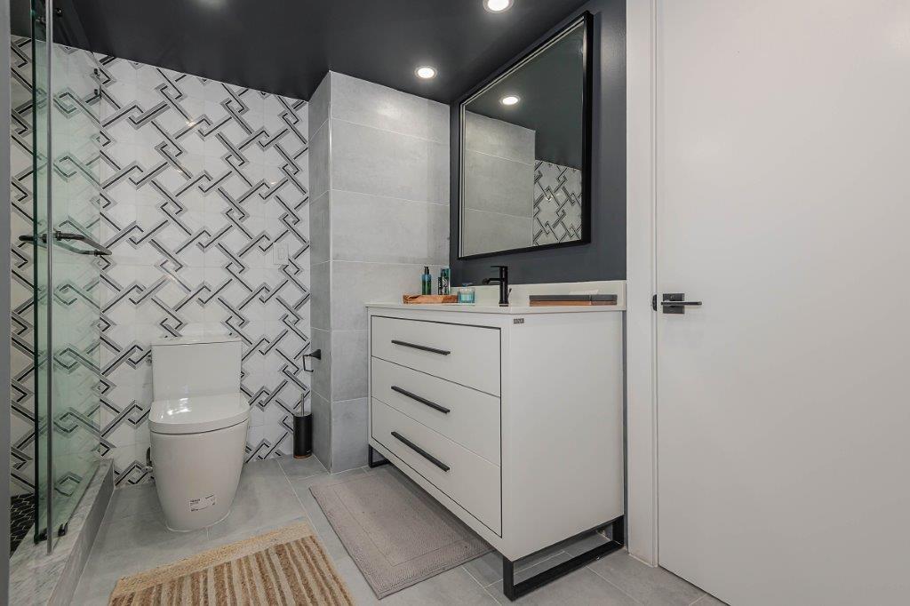 #1134 - Roney Palace — photo 22