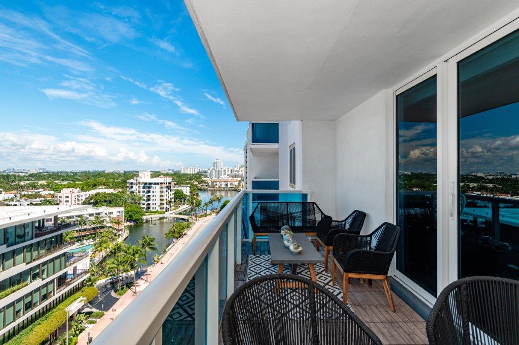 #1134 - Roney Palace — photo 27
