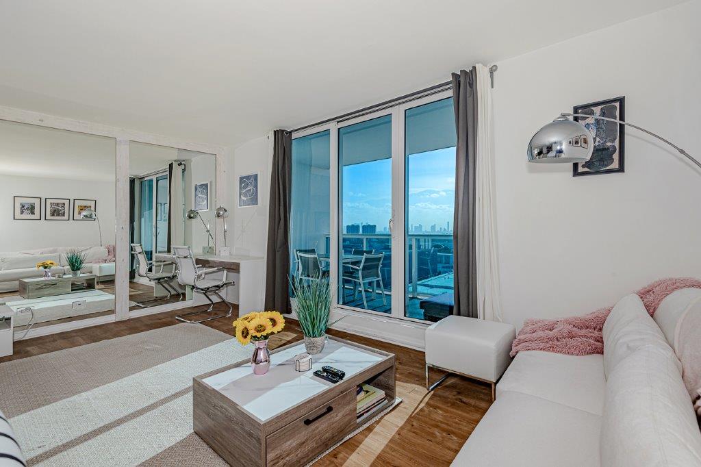 Roney Palace #1230