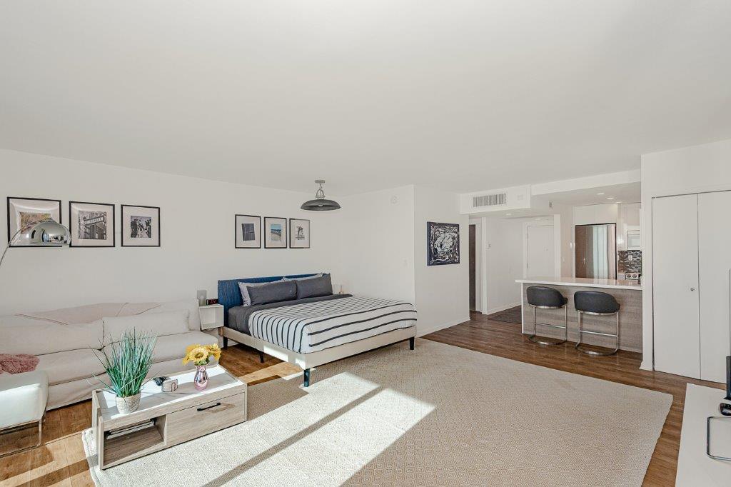 Roney Palace #1230