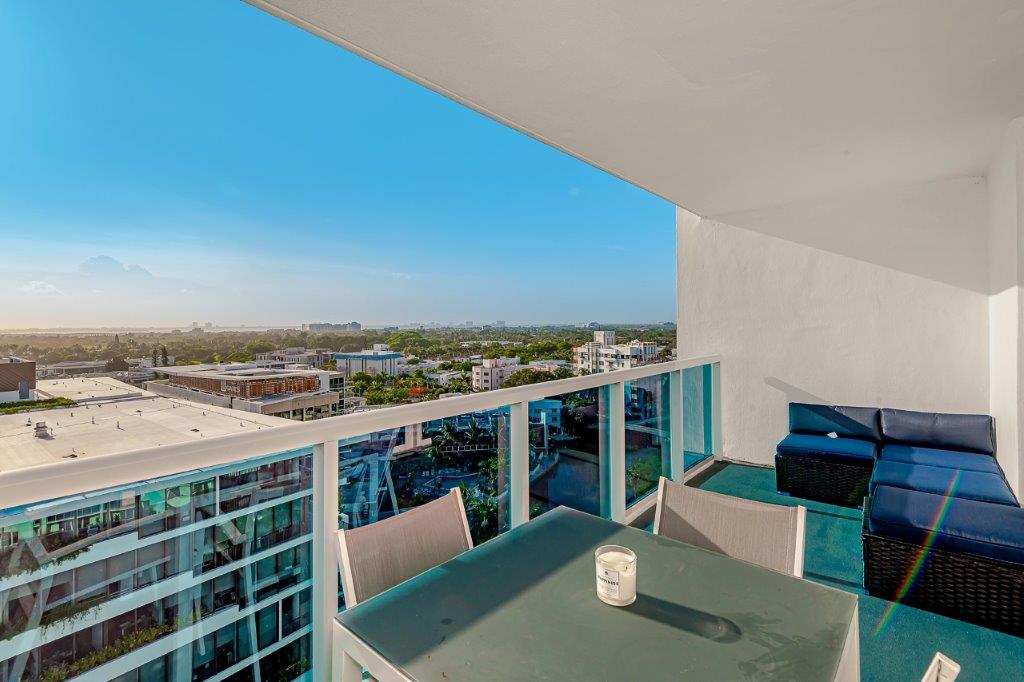 Roney Palace #1230