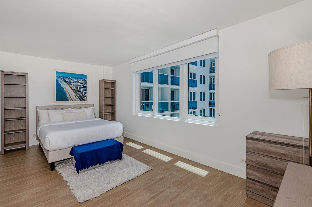 #1242 - Roney Palace — photo 20