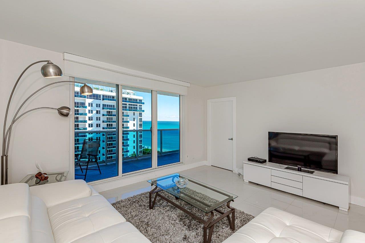 Roney Palace #1416