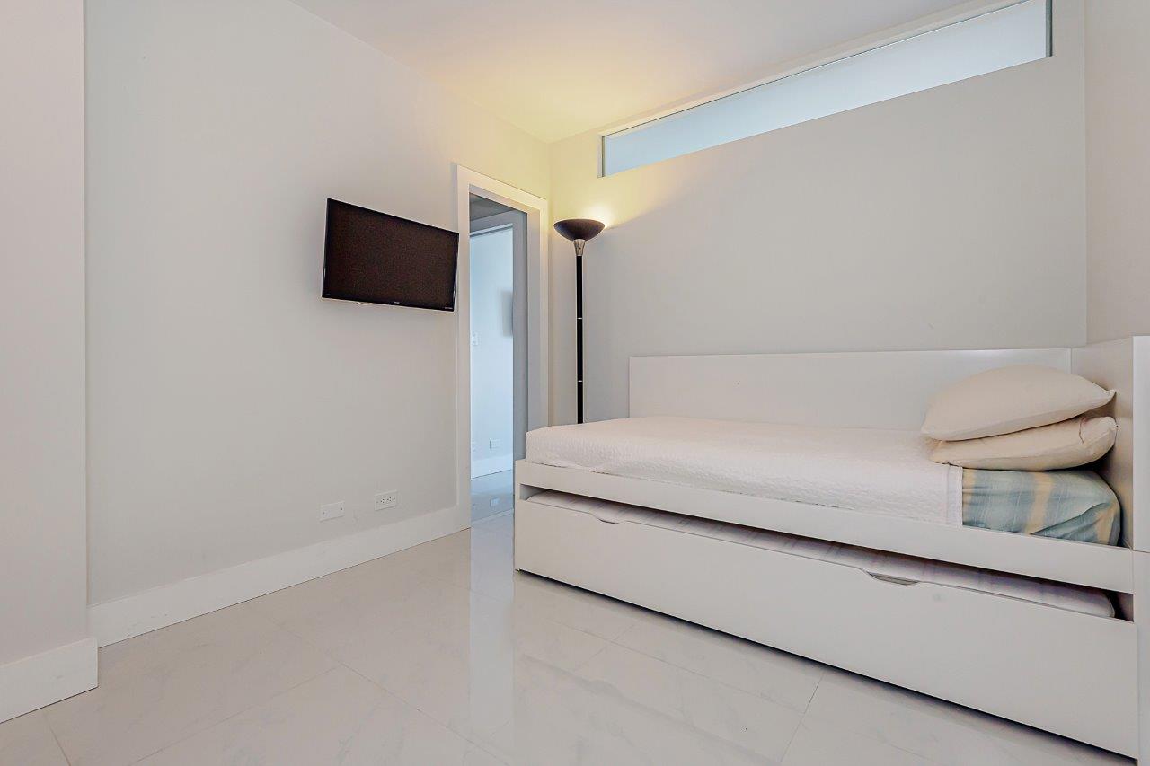 Roney Palace #1416