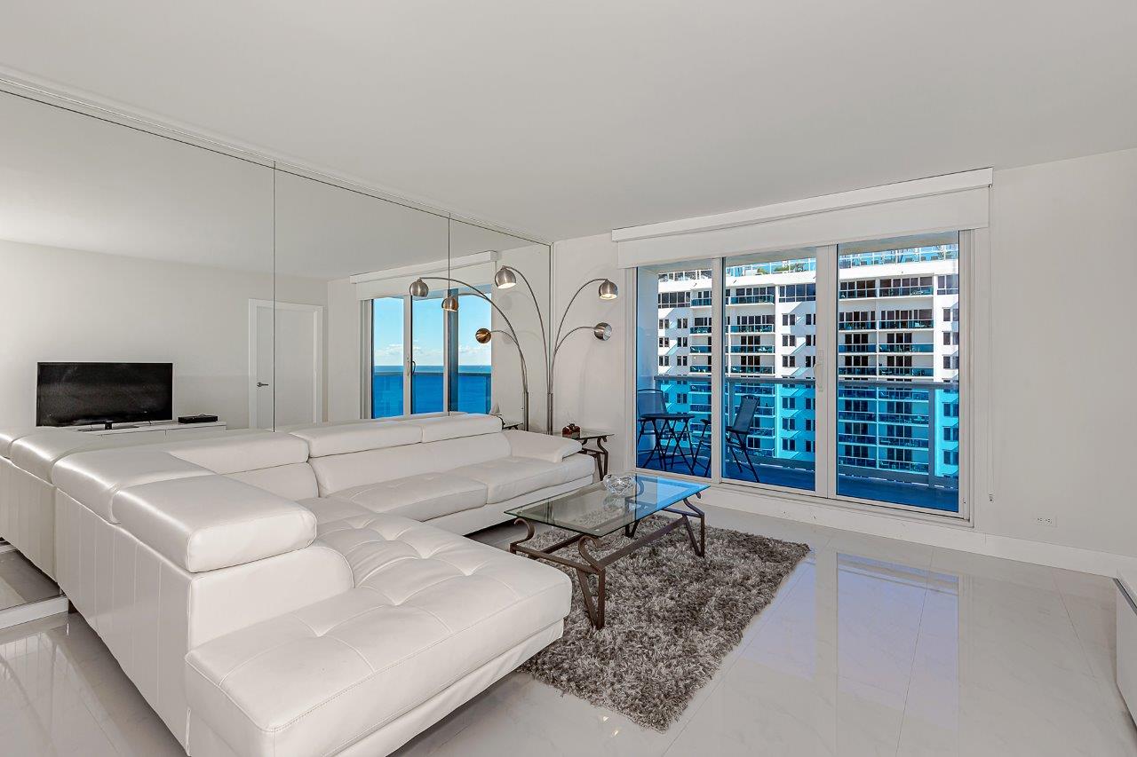 Roney Palace #1416