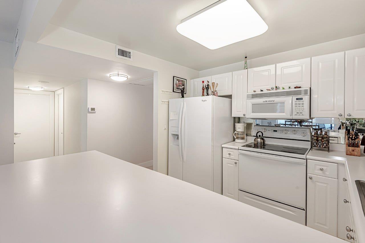 Roney Palace #1416