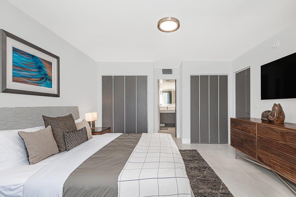 Roney Palace #1440