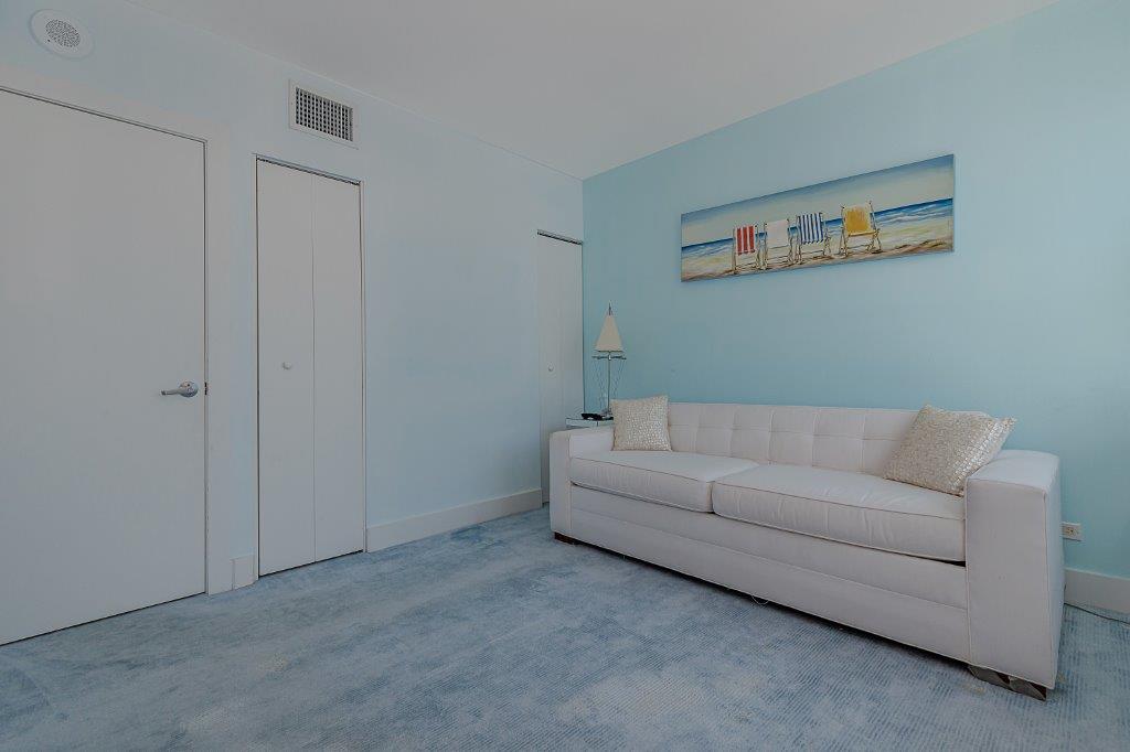 Roney Palace #1506