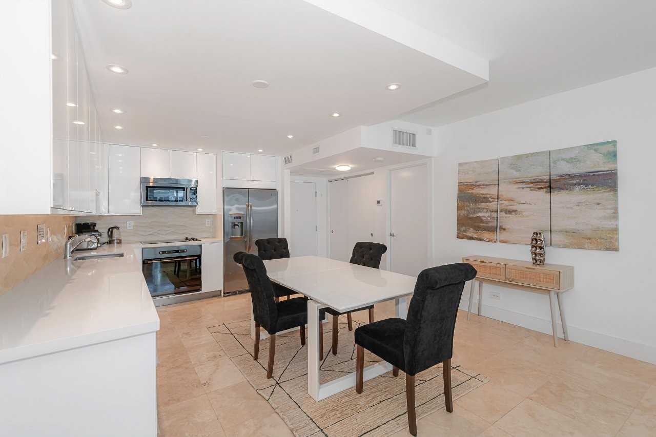 Roney Palace #1515