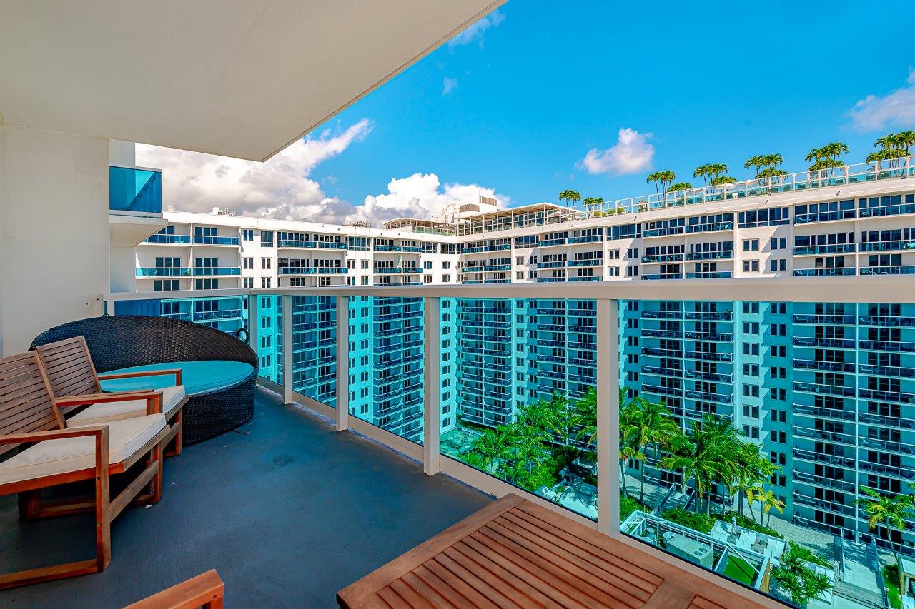 Roney Palace #1515