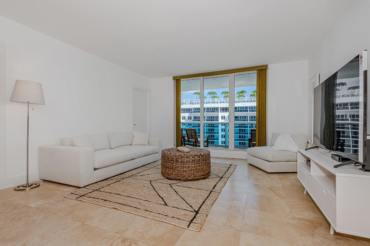 Roney Palace #1515