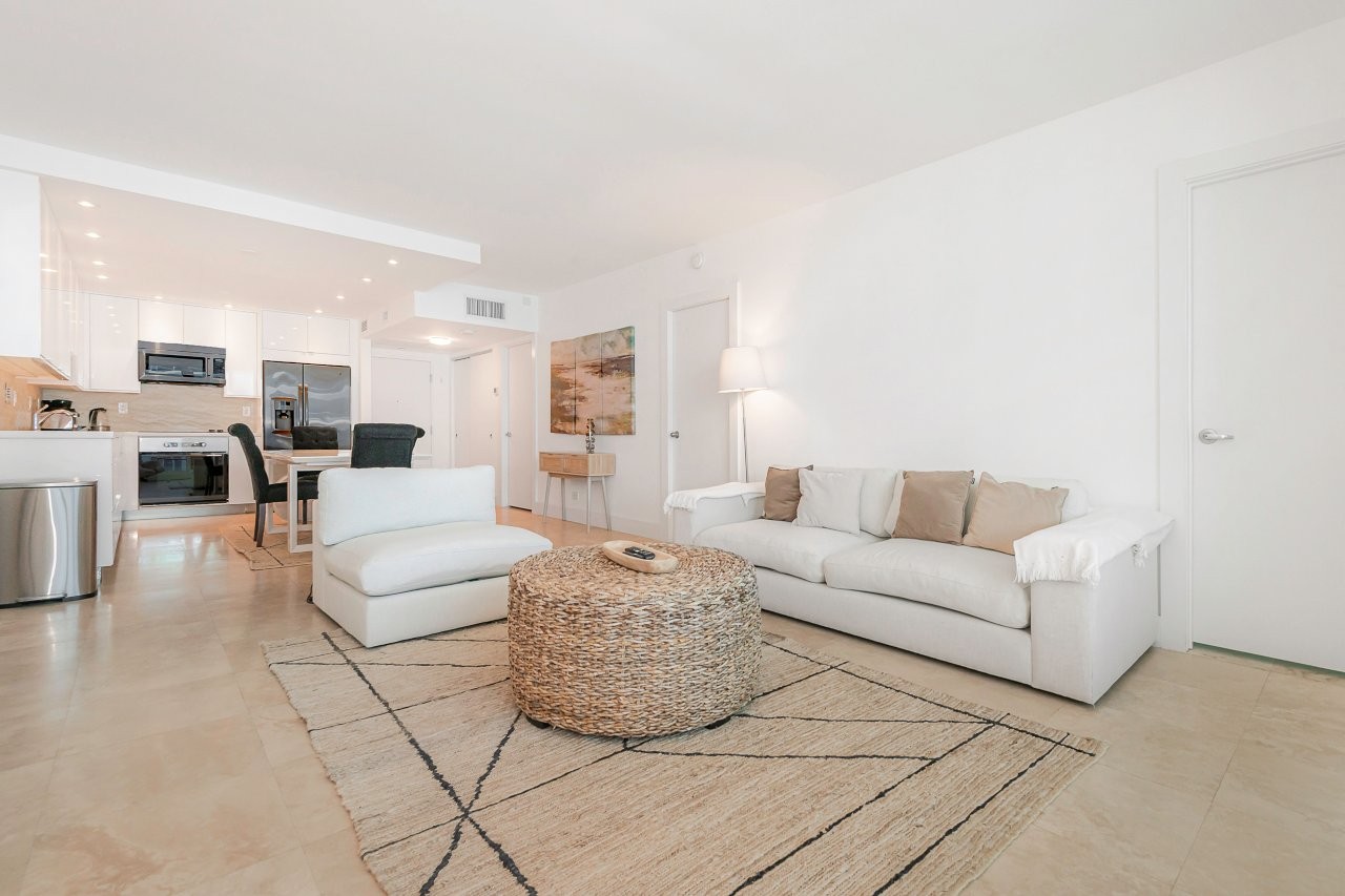 Roney Palace #1515