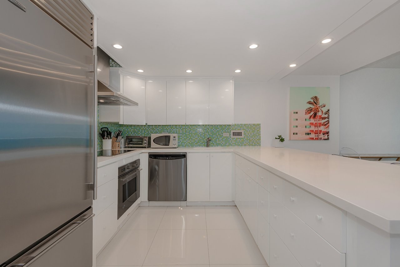 Roney Palace #1538