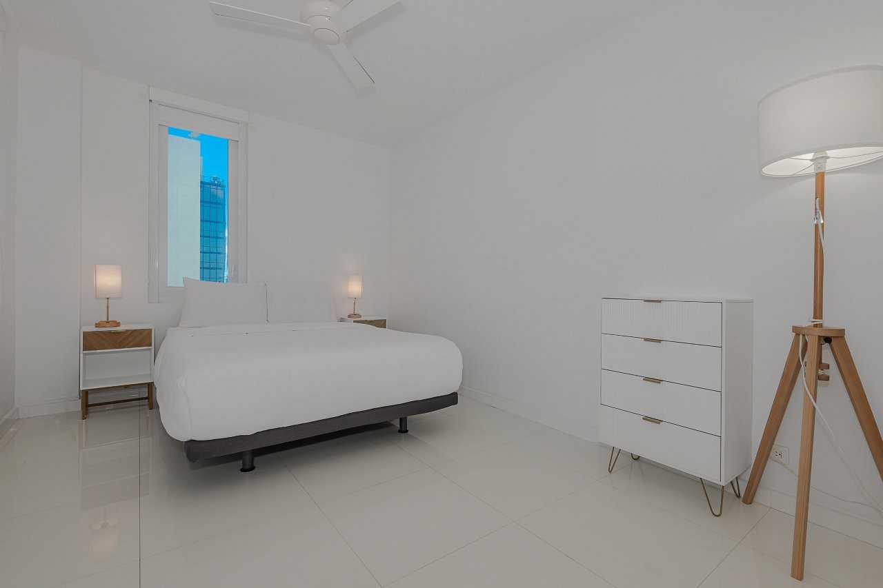 Roney Palace #1538