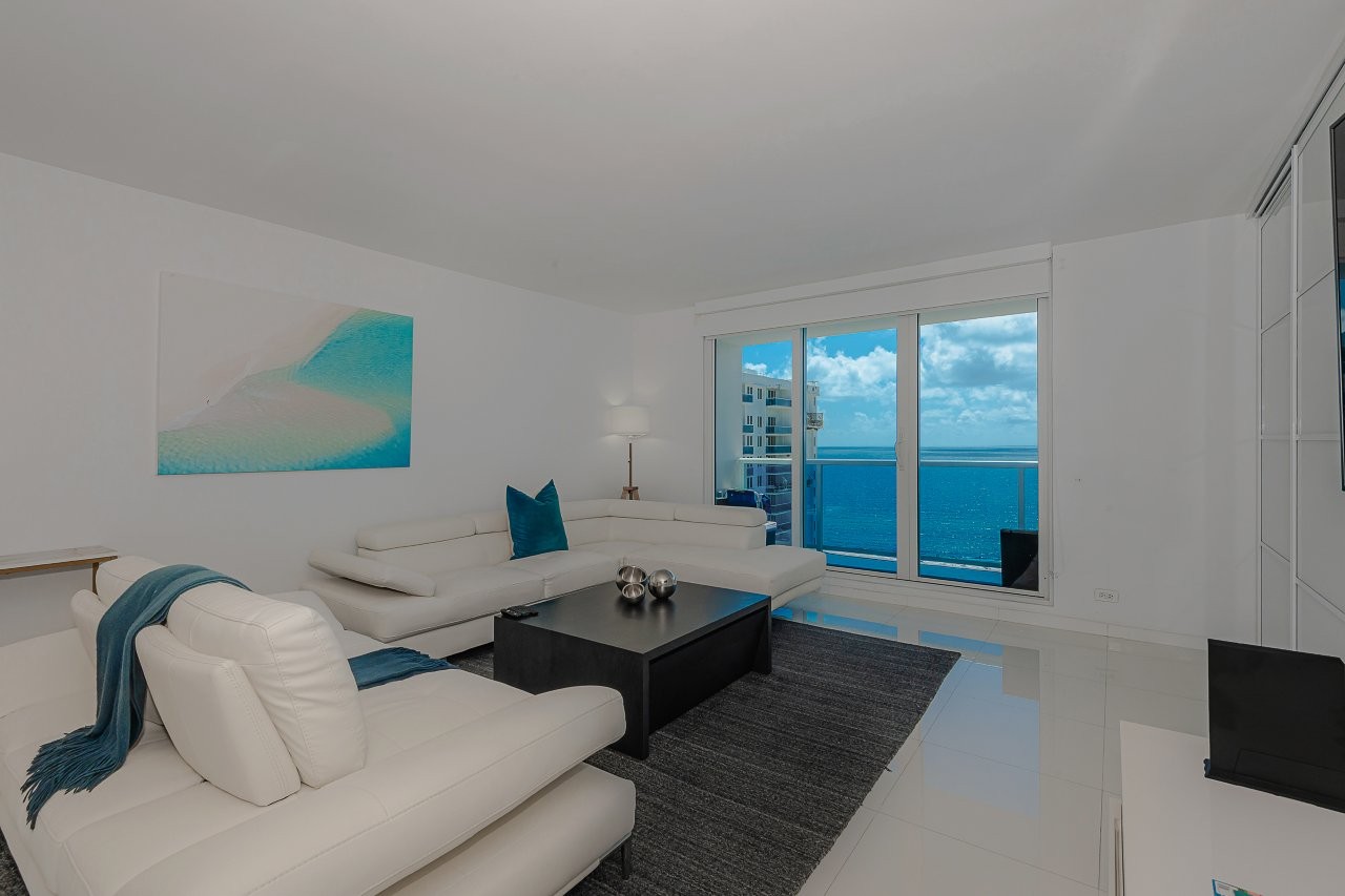 Roney Palace #1538