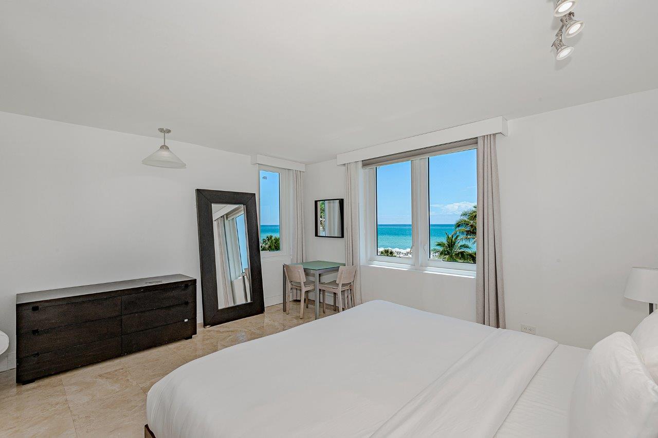 Roney Palace #310