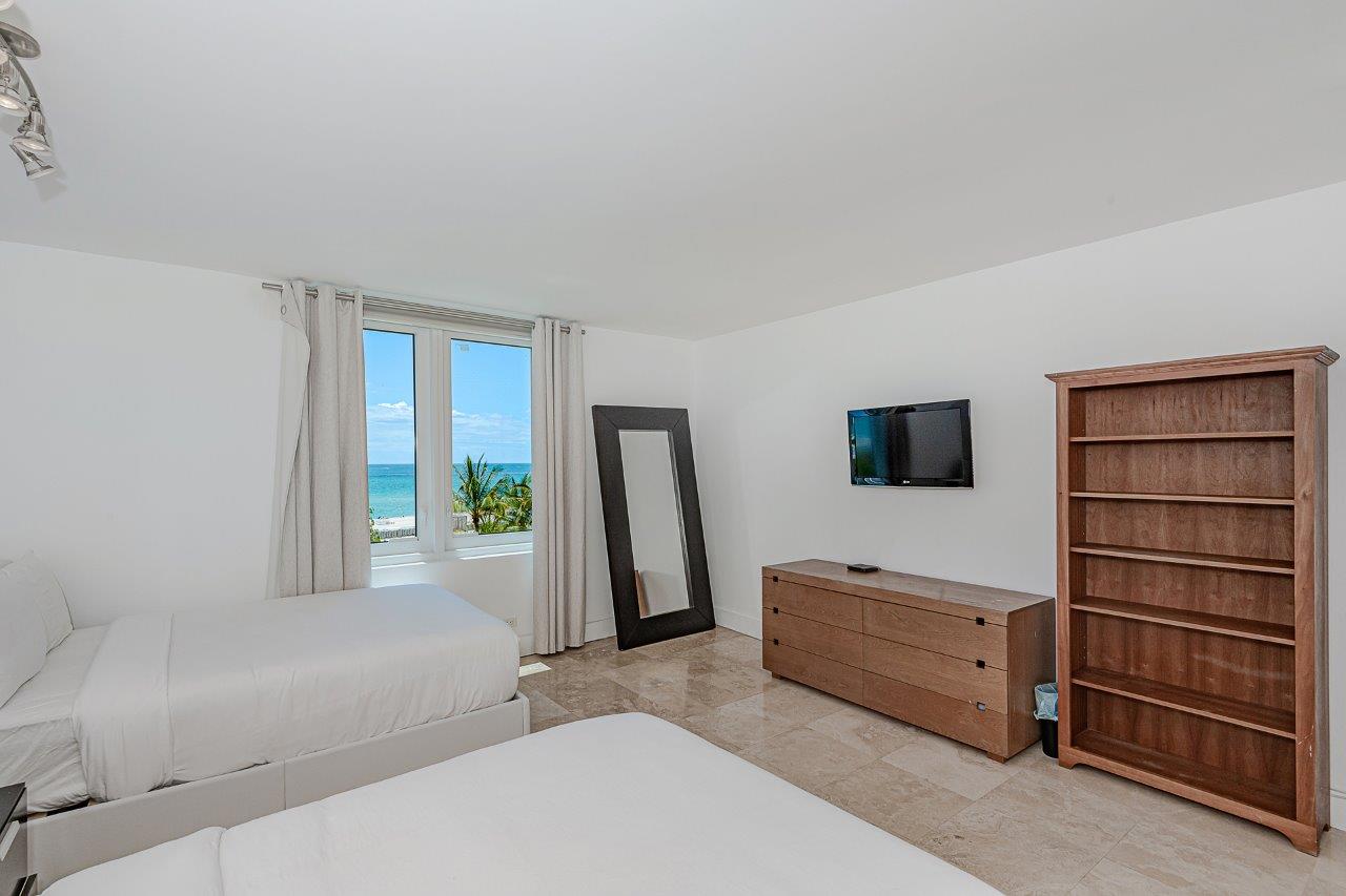 Roney Palace #310