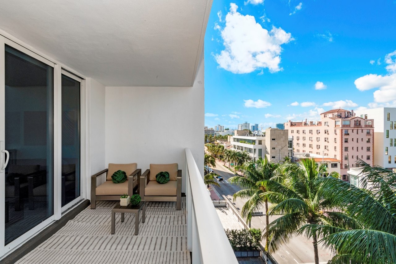 Roney Palace #534