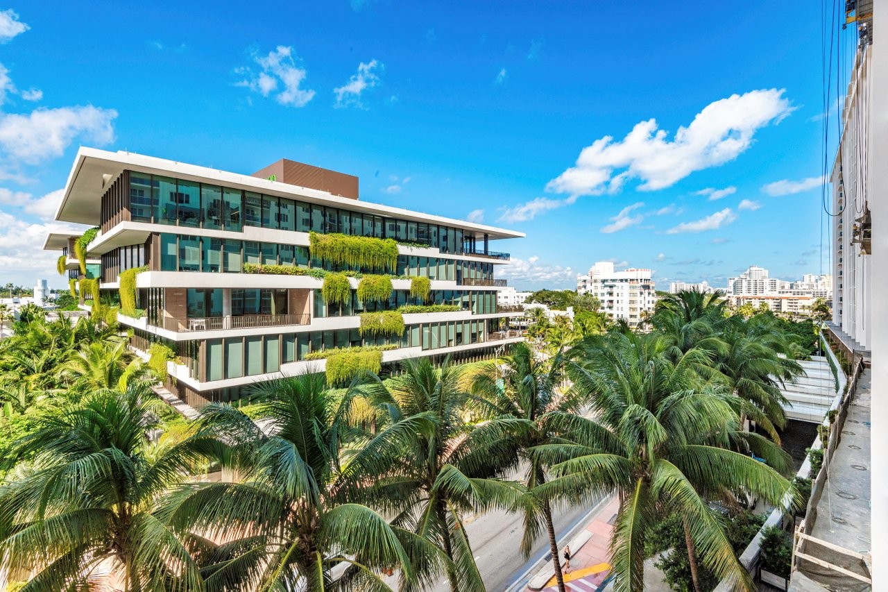 Roney Palace #534