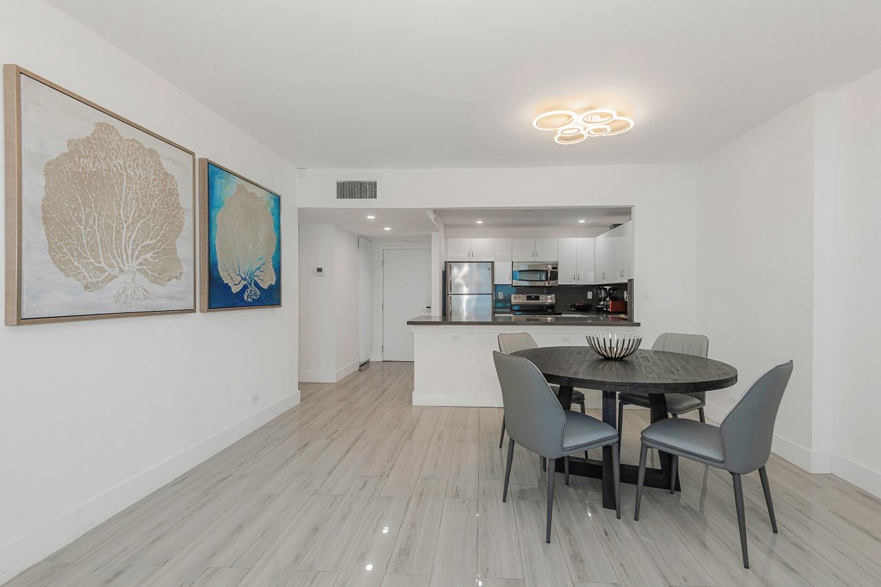 Roney Palace #534