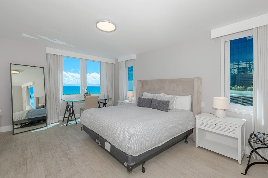 Roney Palace #738
