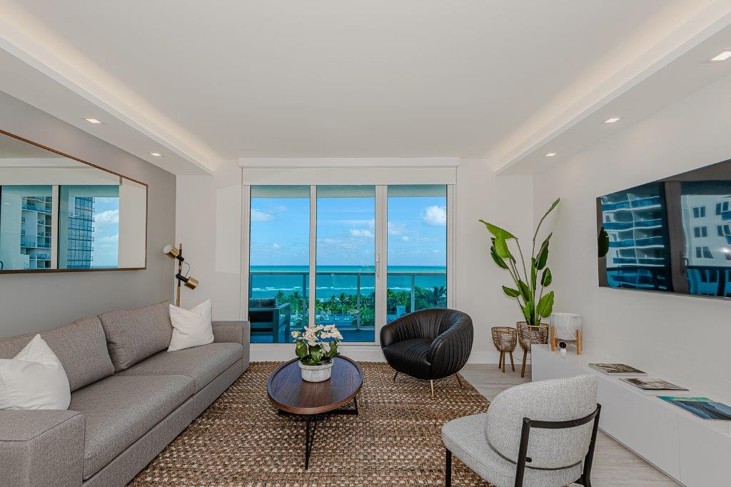 Roney Palace #739