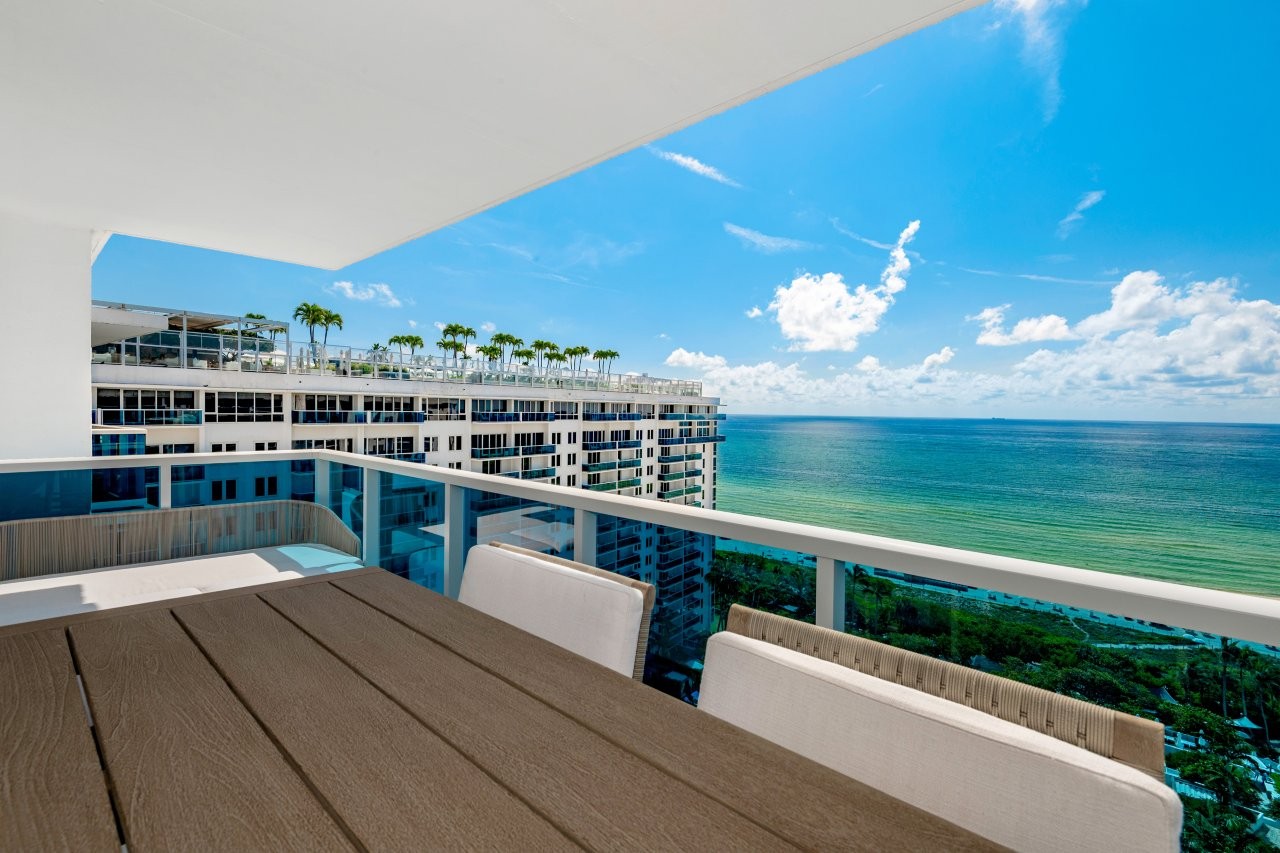 Roney Palace #PH20